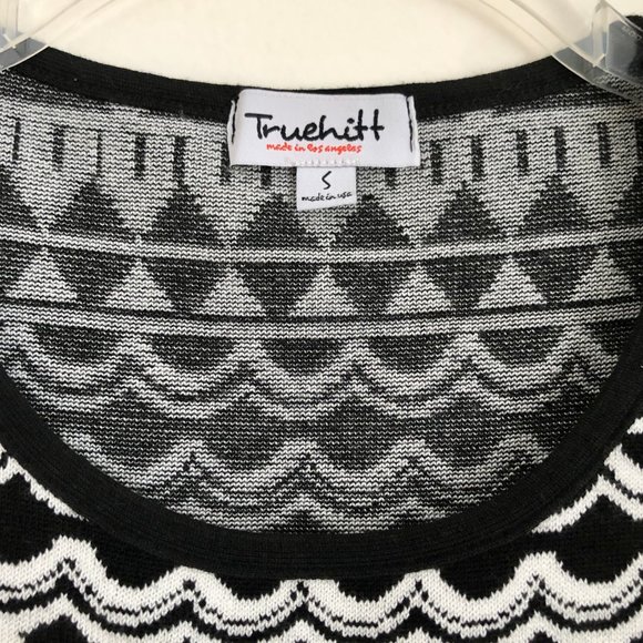 Geometric Dress - Picture 3 of 5